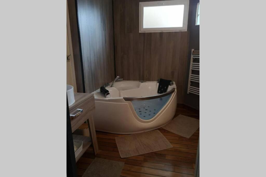 Appartement, Les Templiers, Rdc Vue Mer Proche Centre Ville Houlgate Eksteriør bilde
